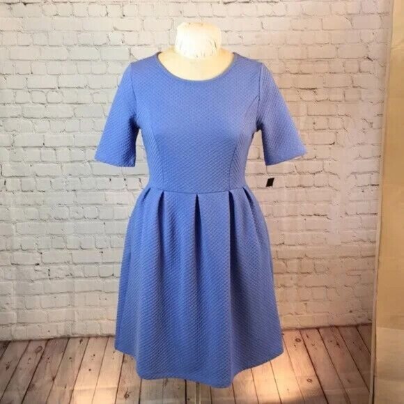 NWT Apt 9 Dress Periwinkle Blue Skater Style Fit & Flare has Pockets Medium - Picture 1 of 7